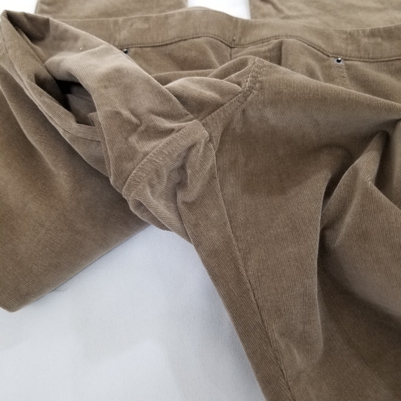 Reaction by Kenneth Cole Brown Corduroy Pants size 8 - Picture 11 of 12